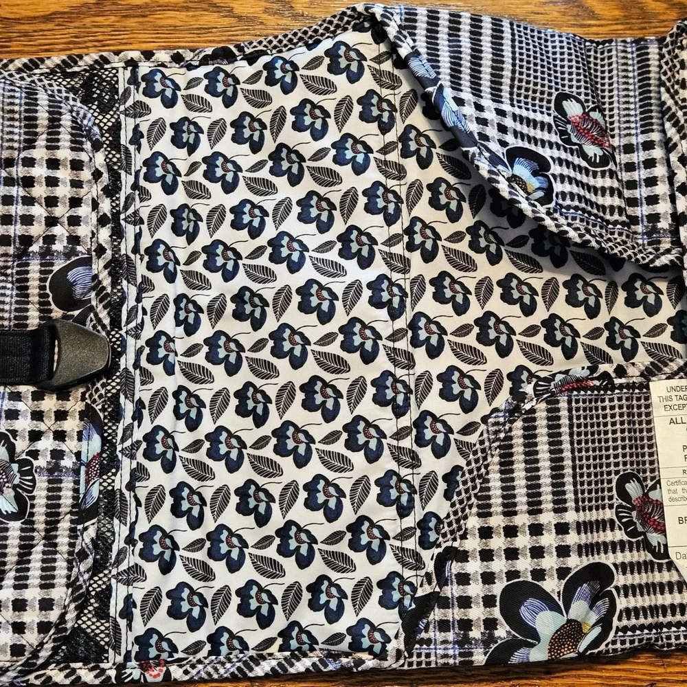 Vera Bradley Diaper Change Pad Plaid Floral Quilted Toiletry Bag Black Blue